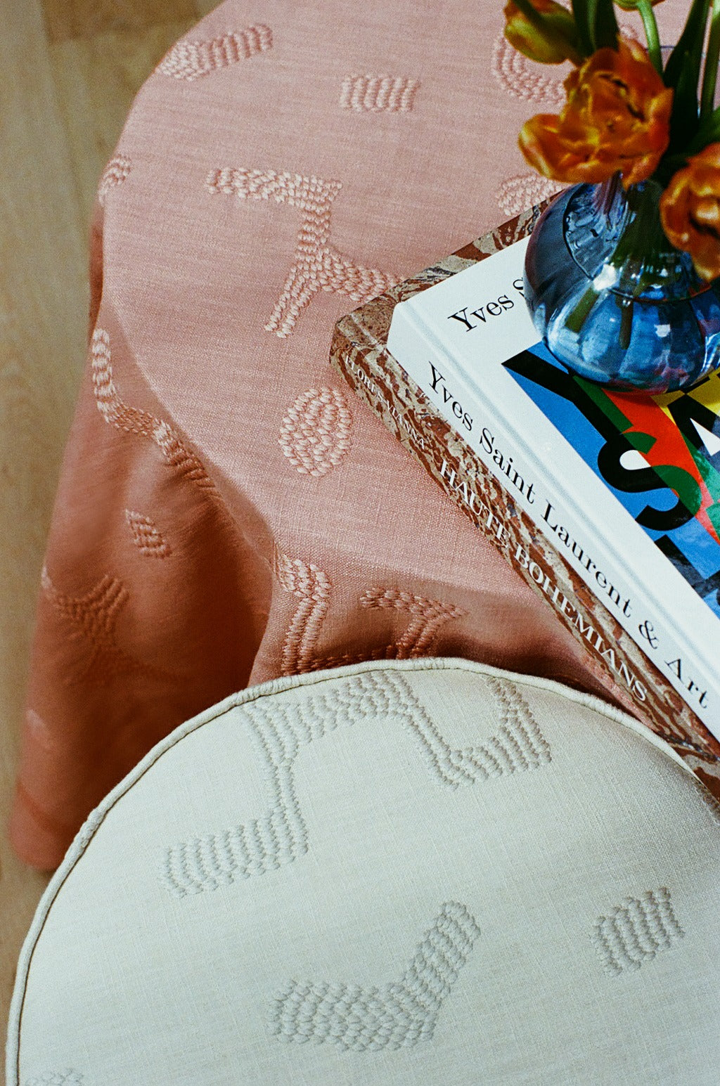 Aurora Footstool, Raphia, Powder