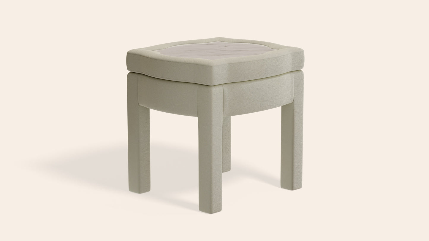 Piero Footstool, Nougat Boucle
