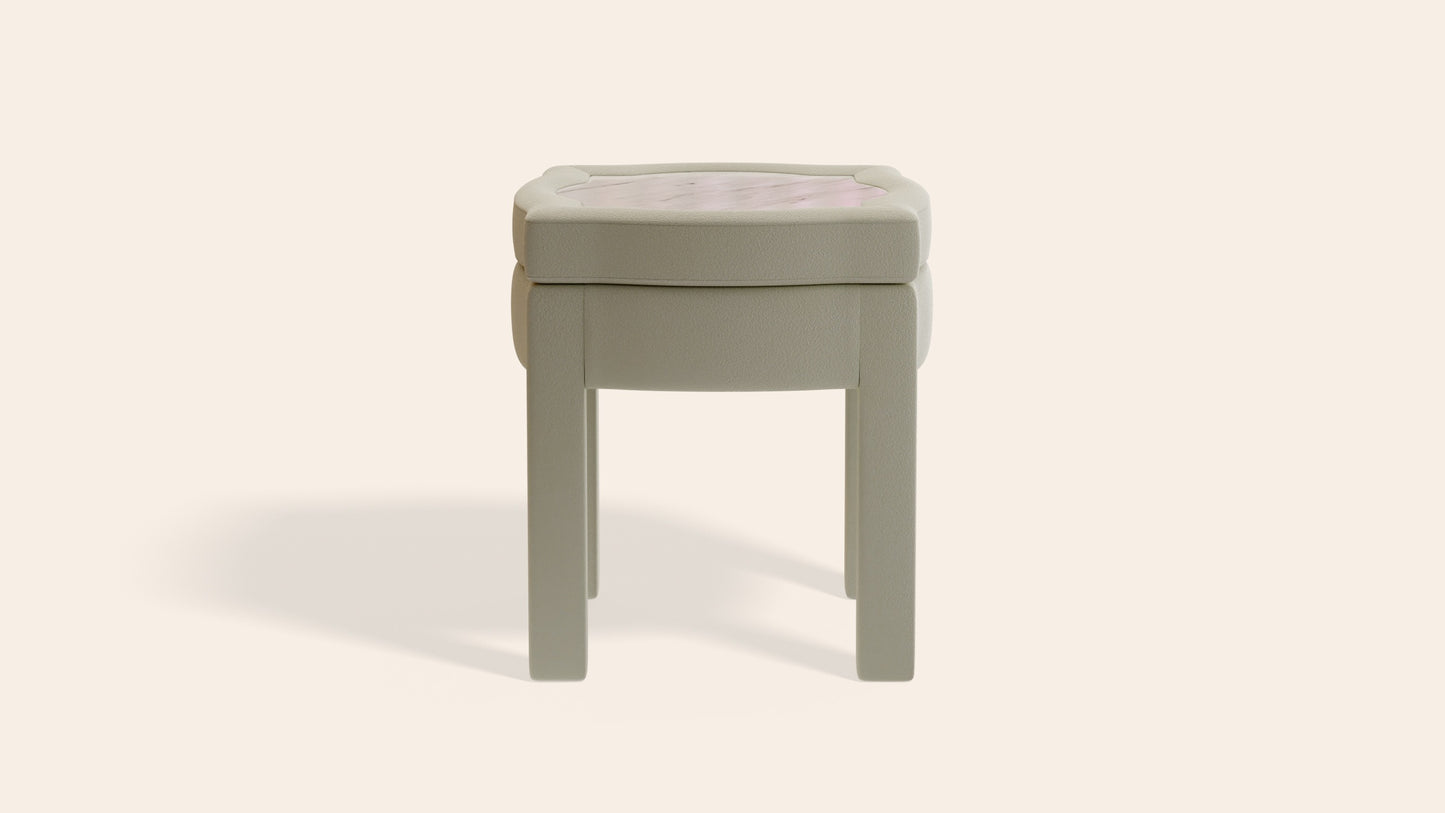Piero Footstool, Nougat Boucle