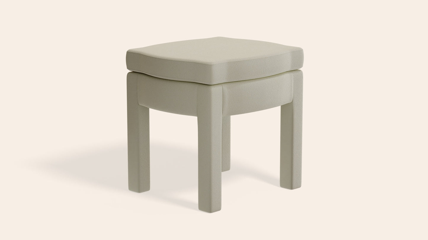 Piero Footstool, Nougat Boucle