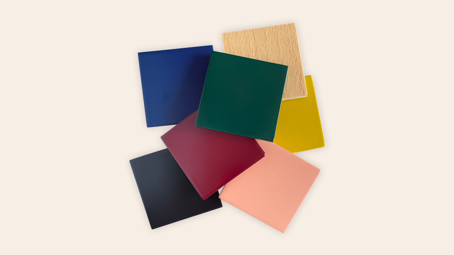 Lacquer Chip Sample, Ocean