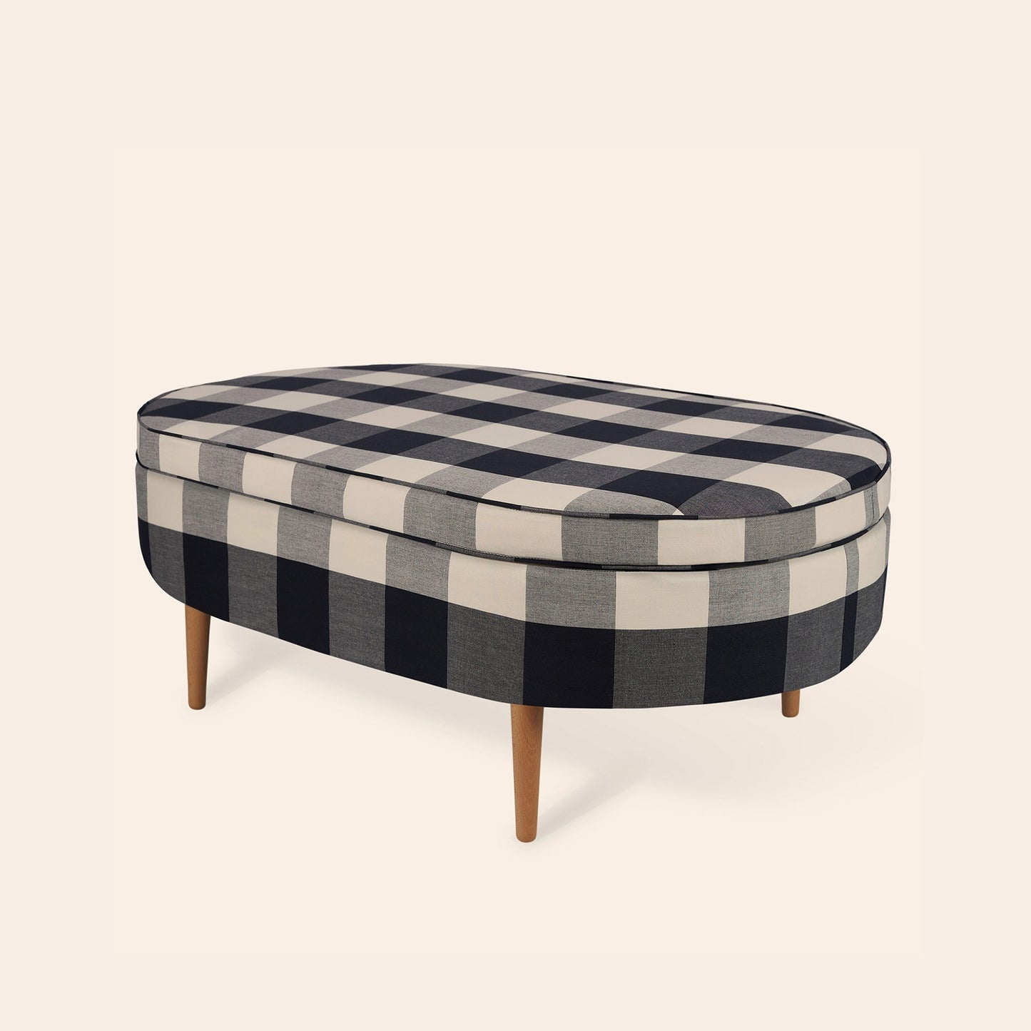 Carlotta Ottoman, Pepper
