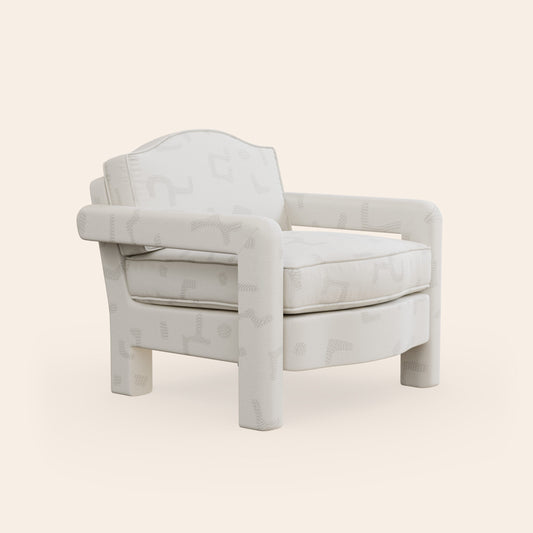 Elio Armchair, Raphia, Powder