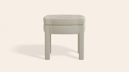 Piero Footstool, Nougat Boucle